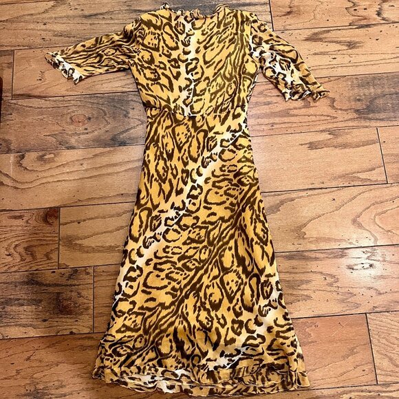 Size: 4P Woman's Beaded Animal Print Leopard Dress Brand: IE Petite - Picture 2 of 6